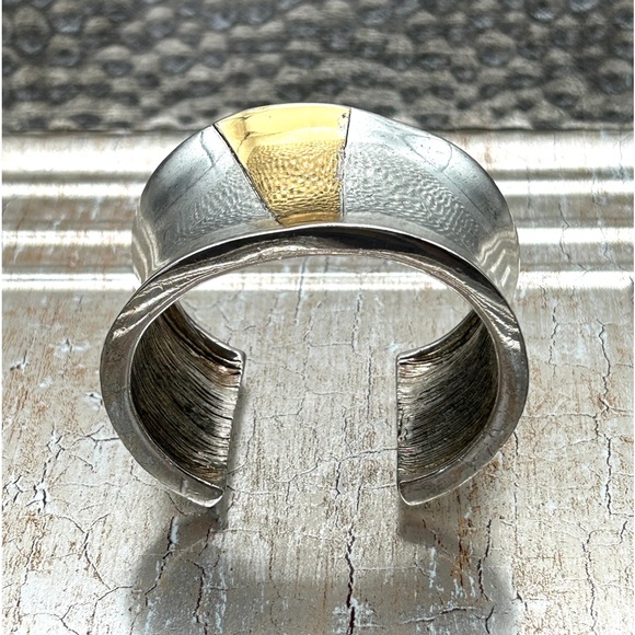 Vintage 80s Rare Givenchy Wide Cuff Two Tone Bracelet & Clip On Earrings Bundle - Picture 2 of 16